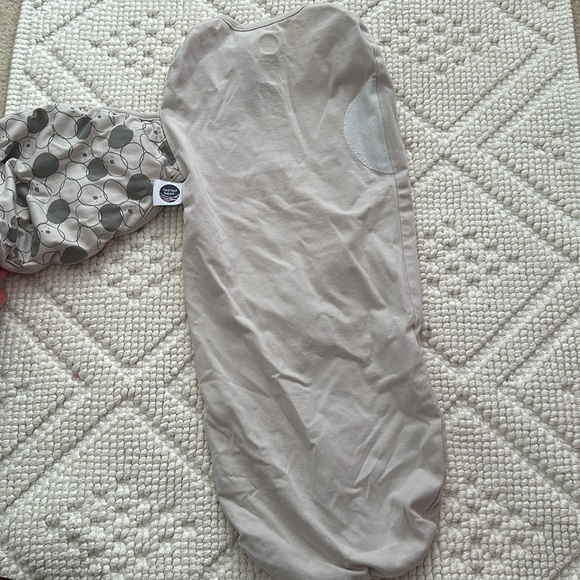 Nested bean swaddle sleep sack - Picture 7 of 7